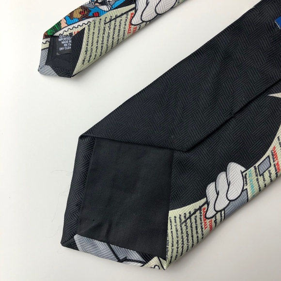 EUC Looney Tunes Bugs Bunny Black Neck Tie - Picture 4 of 4